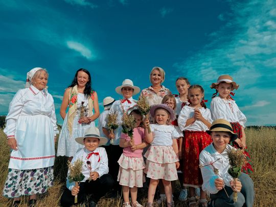 Gm. Leśniowice. Udane Żniwowanie na Maczułach. Tradycja, kultura, dobra zabawa [GALERIA ZDJĘĆ]