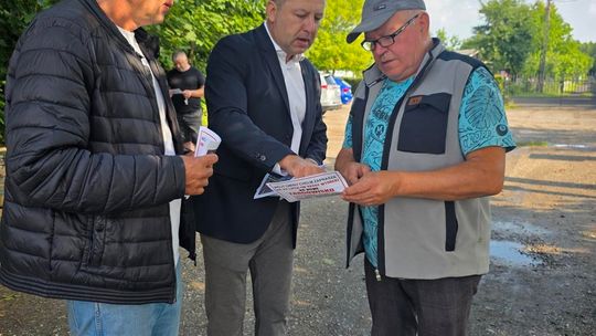 Gm. Chełm. Urządzili targ po swojemu. Rolnicy będą mieć swoje miejsce do handlowania [ZDJĘCIA]