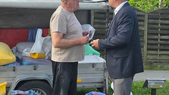 Gm. Chełm. Urządzili targ po swojemu. Rolnicy będą mieć swoje miejsce do handlowania [ZDJĘCIA]