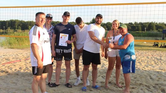 Gm. Kamień. Siatkówka Plażowa o „Puchar Wójta” 2025 [GALERIA ZDJĘĆ]