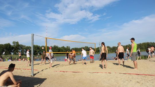 Gm. Kamień. Siatkówka Plażowa o „Puchar Wójta” 2025 [GALERIA ZDJĘĆ]