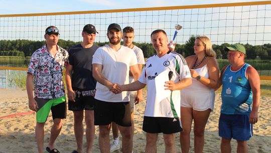 Gm. Kamień. Siatkówka Plażowa o „Puchar Wójta” 2025 [GALERIA ZDJĘĆ]
