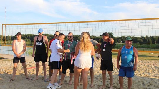 Gm. Kamień. Siatkówka Plażowa o „Puchar Wójta” 2025 [GALERIA ZDJĘĆ]
