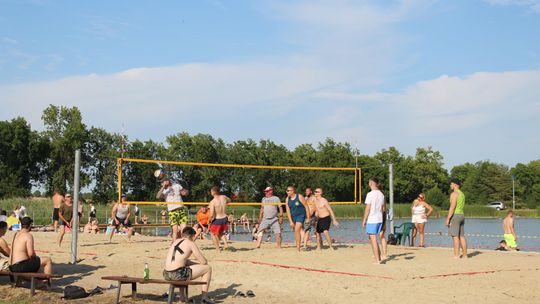 Gm. Kamień. Siatkówka Plażowa o „Puchar Wójta” 2025 [GALERIA ZDJĘĆ]