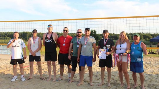 Gm. Kamień. Siatkówka Plażowa o „Puchar Wójta” 2025 [GALERIA ZDJĘĆ]