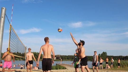 Gm. Kamień. Siatkówka Plażowa o „Puchar Wójta” 2025 [GALERIA ZDJĘĆ]