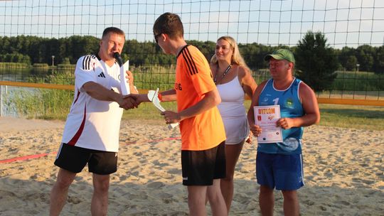 Gm. Kamień. Siatkówka Plażowa o „Puchar Wójta” 2025 [GALERIA ZDJĘĆ]