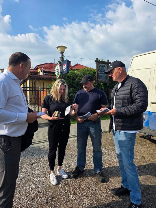 Gm. Chełm. Urządzili targ po swojemu. Rolnicy będą mieć swoje miejsce do handlowania [ZDJĘCIA]