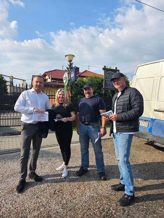 Gm. Chełm. Urządzili targ po swojemu. Rolnicy będą mieć swoje miejsce do handlowania [ZDJĘCIA]