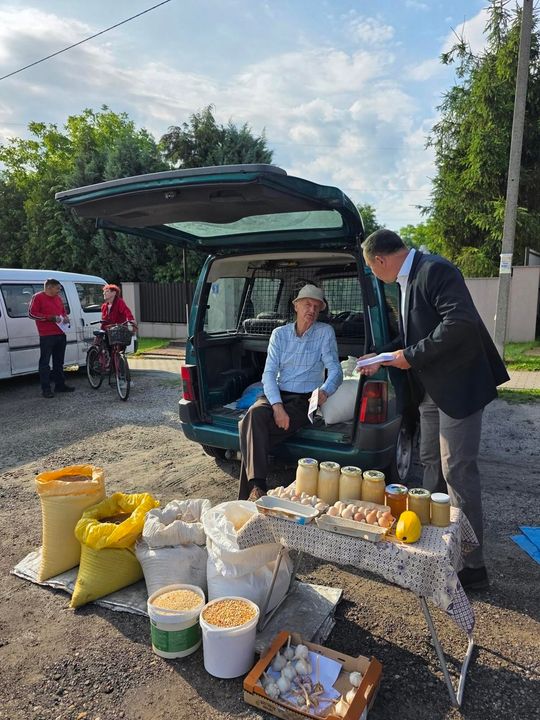 Gm. Chełm. Urządzili targ po swojemu. Rolnicy będą mieć swoje miejsce do handlowania [ZDJĘCIA]