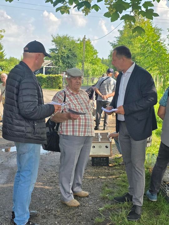 Gm. Chełm. Urządzili targ po swojemu. Rolnicy będą mieć swoje miejsce do handlowania [ZDJĘCIA]