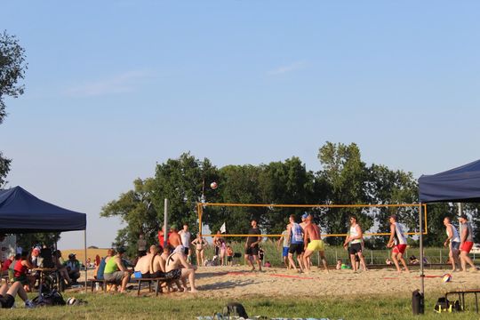 Gm. Kamień. Siatkówka Plażowa o „Puchar Wójta” 2025 [GALERIA ZDJĘĆ]