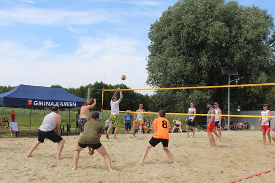 Gm. Kamień. Siatkówka Plażowa o „Puchar Wójta” 2025 [GALERIA ZDJĘĆ]