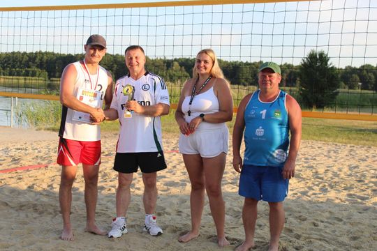 Gm. Kamień. Siatkówka Plażowa o „Puchar Wójta” 2025 [GALERIA ZDJĘĆ]