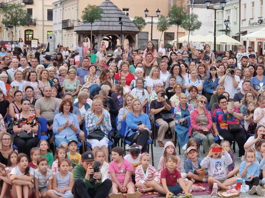Chełm. XV Międzynarodowy Festiwal Śladami Singera na Placu Łuczkowskiego [GALERIA ZDJĘĆ]
