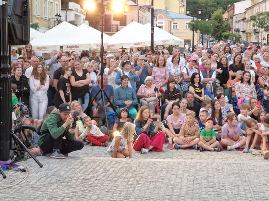 Chełm. XV Międzynarodowy Festiwal Śladami Singera na Placu Łuczkowskiego [GALERIA ZDJĘĆ]