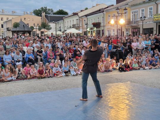 Chełm. XV Międzynarodowy Festiwal Śladami Singera na Placu Łuczkowskiego [GALERIA ZDJĘĆ]
