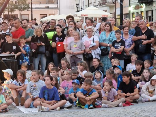 Chełm. XV Międzynarodowy Festiwal Śladami Singera na Placu Łuczkowskiego [GALERIA ZDJĘĆ]