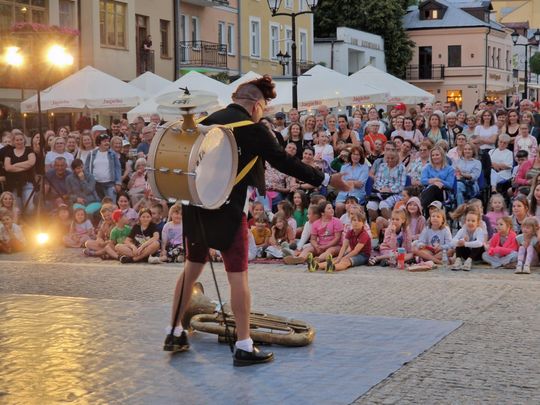 Chełm. XV Międzynarodowy Festiwal Śladami Singera na Placu Łuczkowskiego [GALERIA ZDJĘĆ]