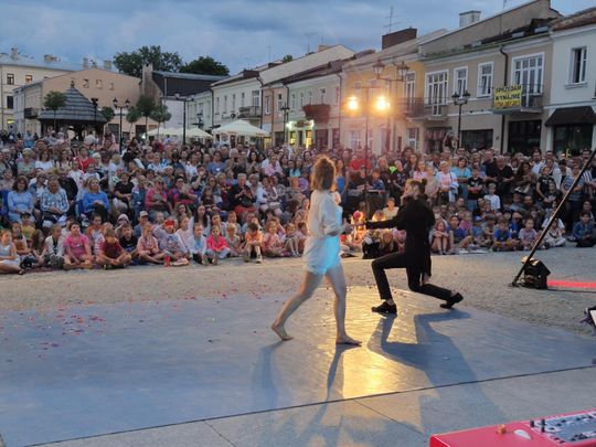 Chełm. XV Międzynarodowy Festiwal Śladami Singera na Placu Łuczkowskiego [GALERIA ZDJĘĆ]