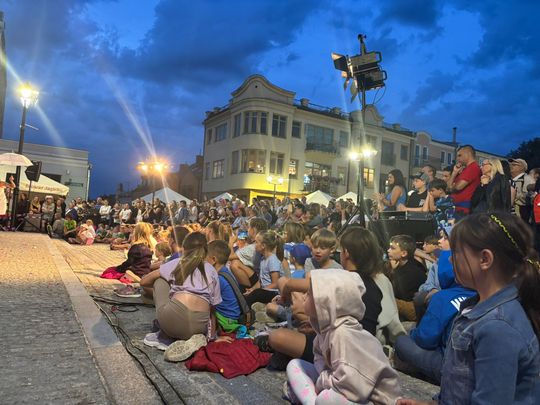 Chełm. XV Międzynarodowy Festiwal Śladami Singera na Placu Łuczkowskiego [GALERIA ZDJĘĆ]