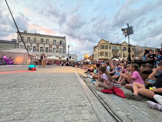 Chełm. XV Międzynarodowy Festiwal Śladami Singera na Placu Łuczkowskiego [GALERIA ZDJĘĆ]