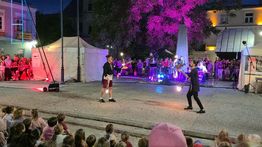 Chełm. XV Międzynarodowy Festiwal Śladami Singera na Placu Łuczkowskiego [GALERIA ZDJĘĆ]