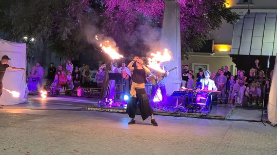 Chełm. XV Międzynarodowy Festiwal Śladami Singera na Placu Łuczkowskiego [GALERIA ZDJĘĆ]