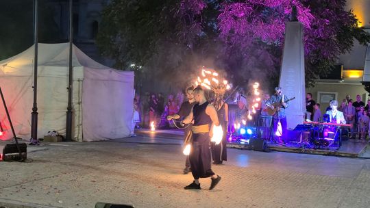 Chełm. XV Międzynarodowy Festiwal Śladami Singera na Placu Łuczkowskiego [GALERIA ZDJĘĆ]