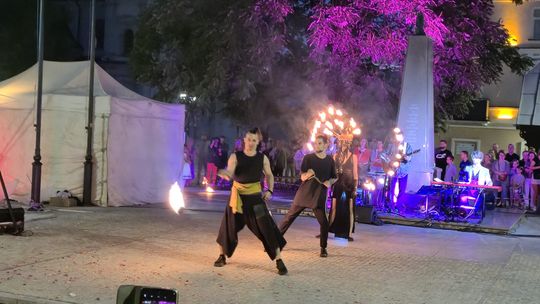 Chełm. XV Międzynarodowy Festiwal Śladami Singera na Placu Łuczkowskiego [GALERIA ZDJĘĆ]