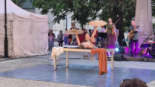 Chełm. XV Międzynarodowy Festiwal Śladami Singera na Placu Łuczkowskiego [GALERIA ZDJĘĆ]