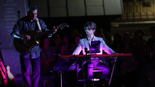 XV Międzynarodowy Festiwal Śladami Singera. Magia na Placu Łuczkowskiego [GALERIA ZDJĘĆ]