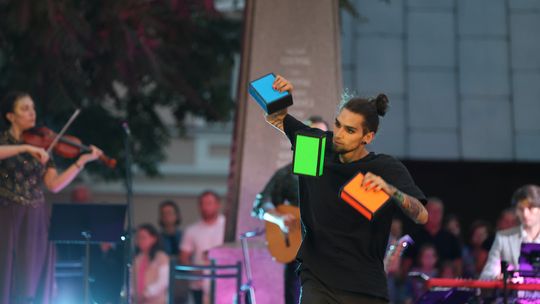 XV Międzynarodowy Festiwal Śladami Singera. Magia na Placu Łuczkowskiego [GALERIA ZDJĘĆ]