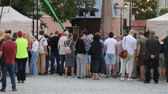 XV Międzynarodowy Festiwal Śladami Singera. Magia na Placu Łuczkowskiego [GALERIA ZDJĘĆ]