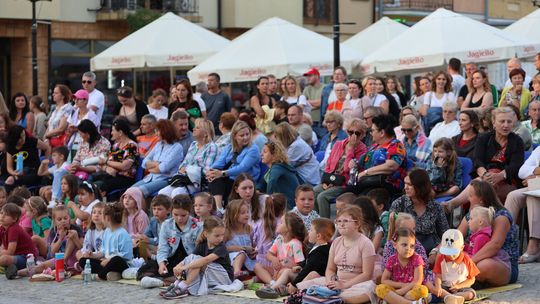 XV Międzynarodowy Festiwal Śladami Singera. Magia na Placu Łuczkowskiego [GALERIA ZDJĘĆ]