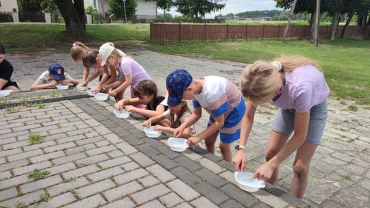 Wakacyjna podróż dookoła świata z GOKiS w Hannie