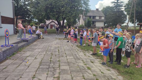 Wakacyjna podróż dookoła świata z GOKiS w Hannie