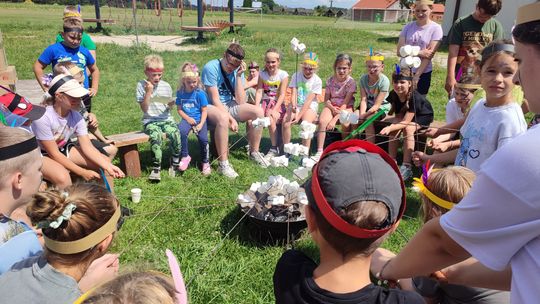 Wakacyjna podróż dookoła świata z GOKiS w Hannie