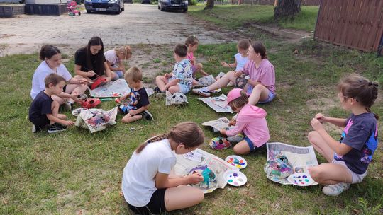 Wakacyjna podróż dookoła świata z GOKiS w Hannie