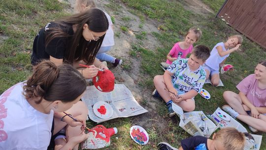 Wakacyjna podróż dookoła świata z GOKiS w Hannie