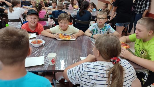 Wakacyjna podróż dookoła świata z GOKiS w Hannie