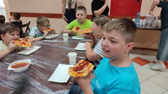 Wakacyjna podróż dookoła świata z GOKiS w Hannie