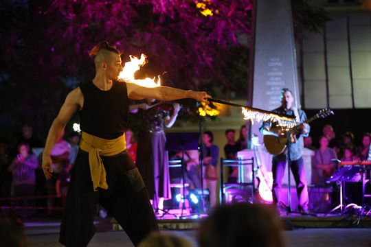 XV Międzynarodowy Festiwal Śladami Singera. Magia na Placu Łuczkowskiego [GALERIA ZDJĘĆ]