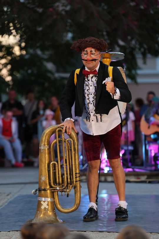 XV Międzynarodowy Festiwal Śladami Singera. Magia na Placu Łuczkowskiego [GALERIA ZDJĘĆ]