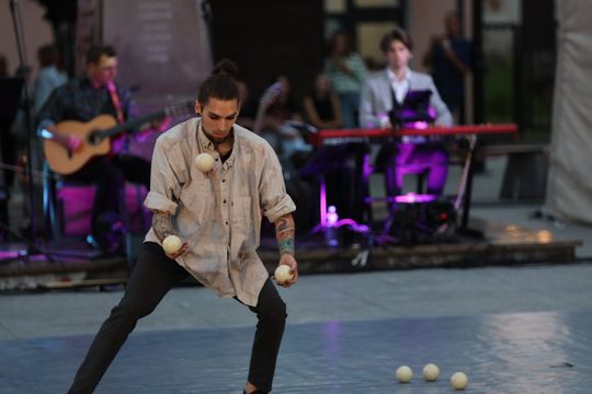 XV Międzynarodowy Festiwal Śladami Singera. Magia na Placu Łuczkowskiego [GALERIA ZDJĘĆ]