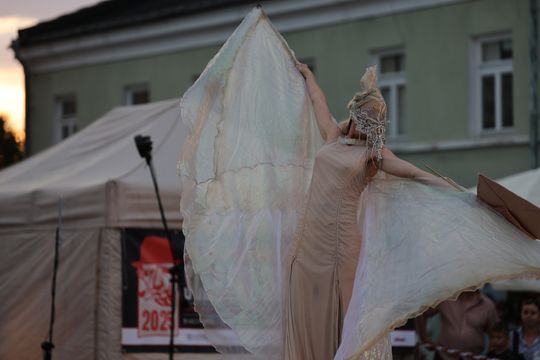 XV Międzynarodowy Festiwal Śladami Singera. Magia na Placu Łuczkowskiego [GALERIA ZDJĘĆ]