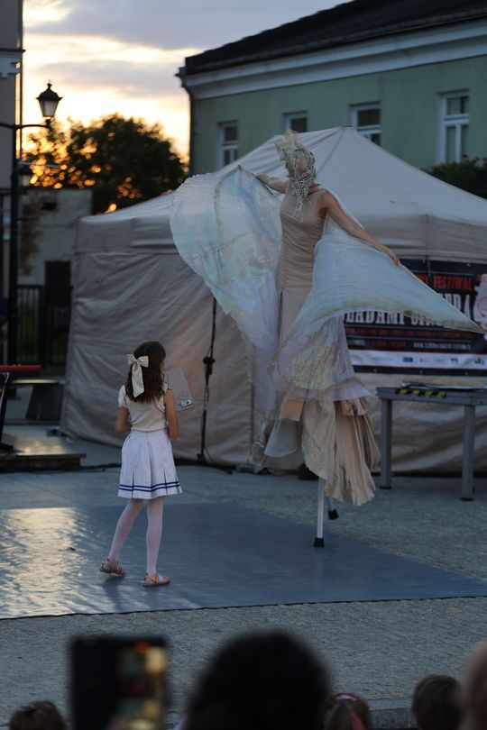 XV Międzynarodowy Festiwal Śladami Singera. Magia na Placu Łuczkowskiego [GALERIA ZDJĘĆ]