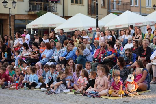 XV Międzynarodowy Festiwal Śladami Singera. Magia na Placu Łuczkowskiego [GALERIA ZDJĘĆ]