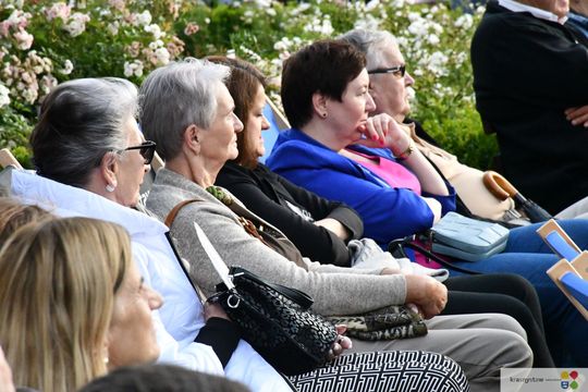 Krasnystaw. „Śluby panieńskie” Aleksandra Fredry w ogrodzie Dworku Starościńskiego [GALERIA ZDJĘĆ]