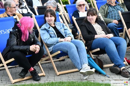 Krasnystaw. „Śluby panieńskie” Aleksandra Fredry w ogrodzie Dworku Starościńskiego [GALERIA ZDJĘĆ]